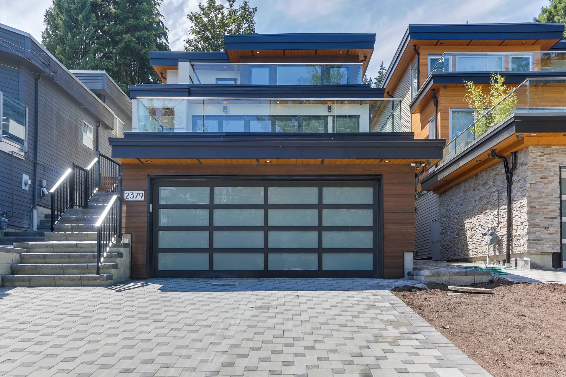 Deep Cove West Coast modern home with waterfront views, view 9