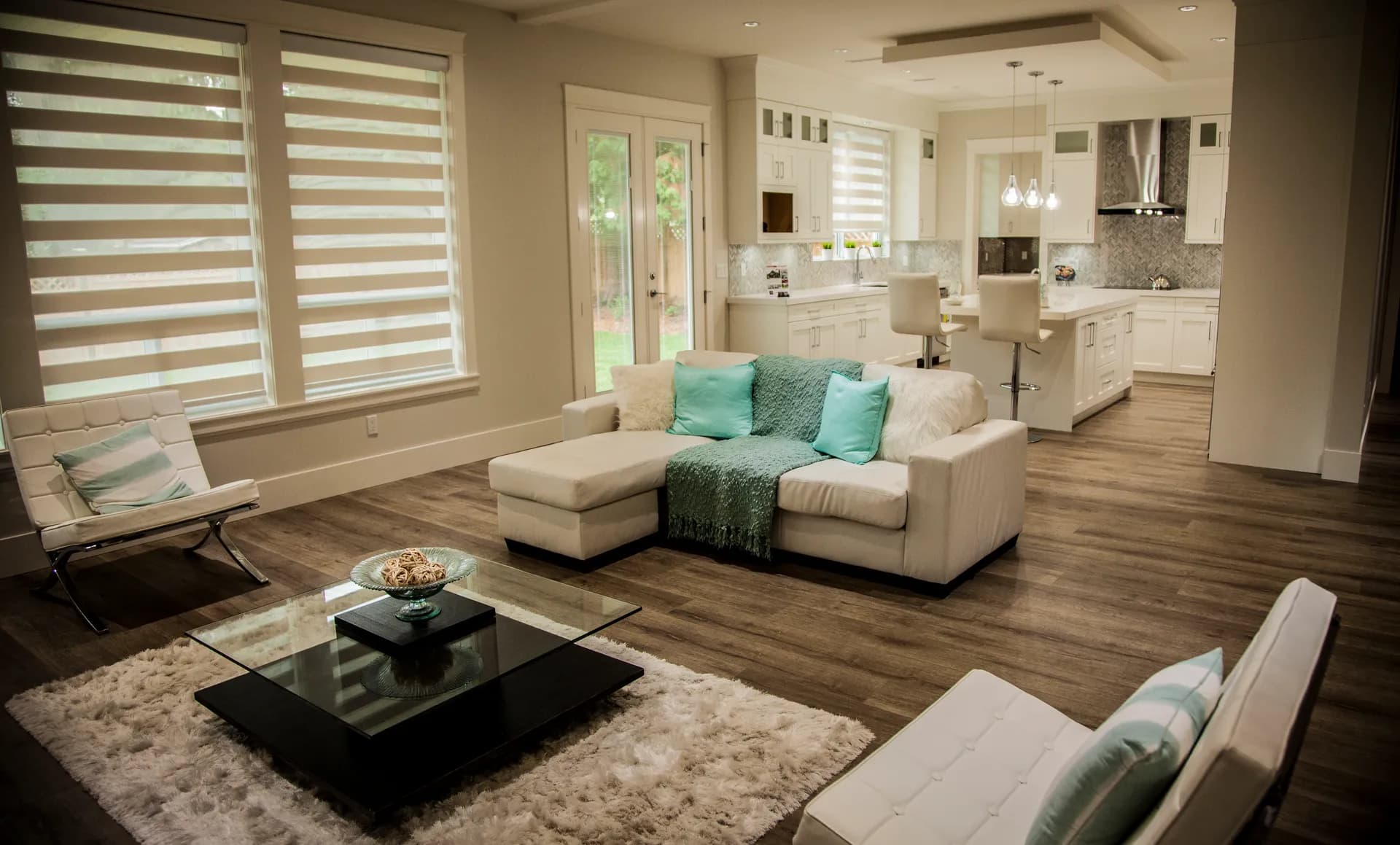 Maple Ridge custom home, open living and kitchen