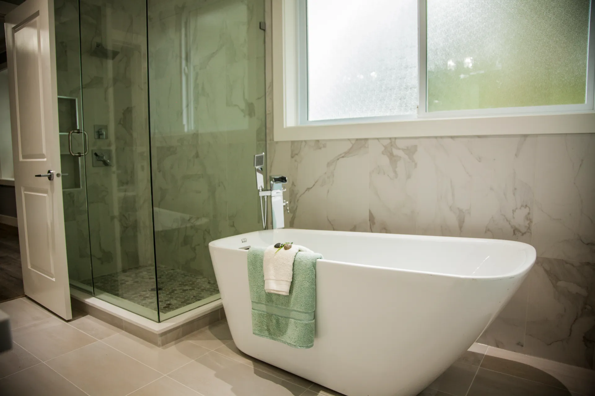Maple Ridge custom home, open living and kitchen, view 4